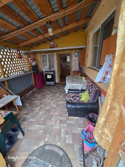 Casă cu 4 camere în Boldești