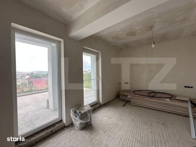 Casă cu 4 camere în Dezmir