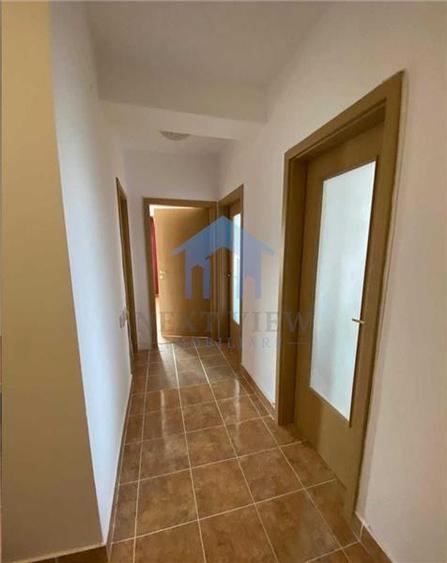 Apartament cu 2 camere decomandat în Zorilor