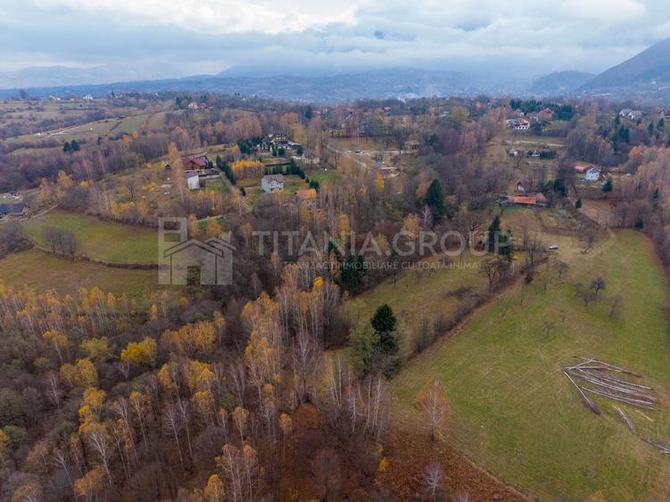 Teren Construcții intravilan de 19495 mp, în Bran
