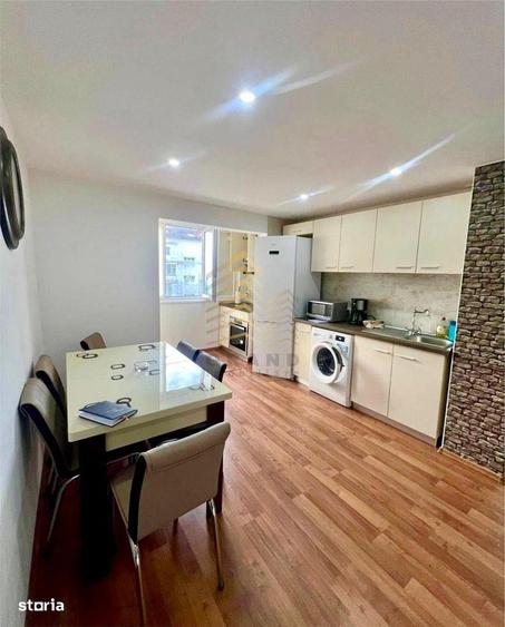 Apartament cu 2 camere decomandat în Decebal