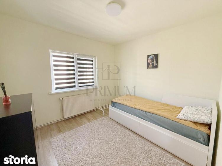 Apartament cu 4 camere decomandat, mobilat în Est