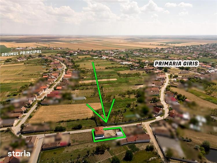 Casă cu 8 camere cu Teren 600 Mp în Girișu de Criș