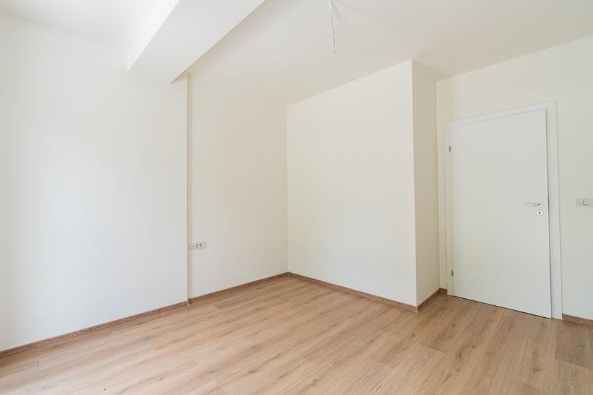 2 camere + Grădină 98mp, predare imediata, loc de  parcare inclus Calea Aradului - 14