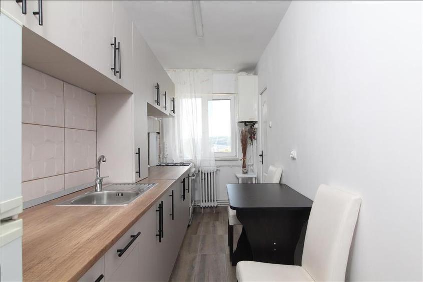 Manastur, Str. Parang: 2 Camere Decomandate, 2 Balcoane | McDonald''s - 2