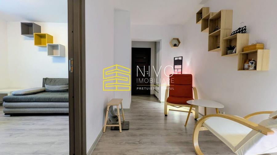 Apartament cu 2 camere decomandat, mobilat în Cornișa
