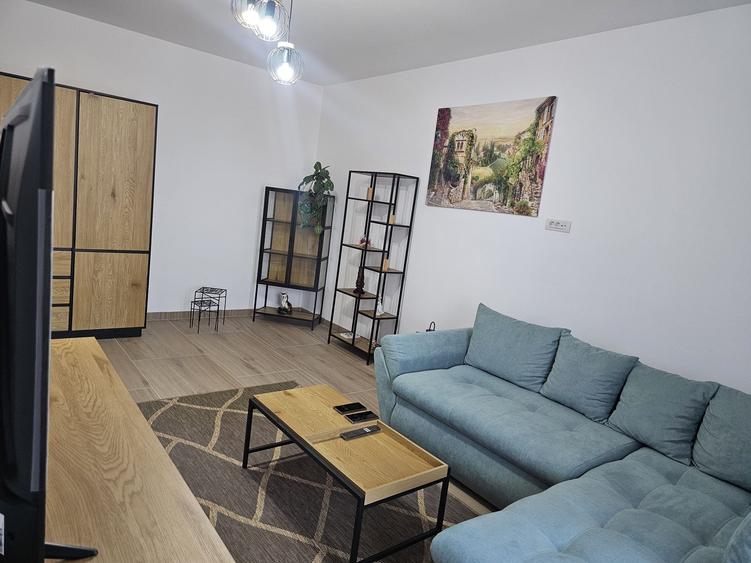 Apartament cu 2 camere decomandat, mobilat în Giroc