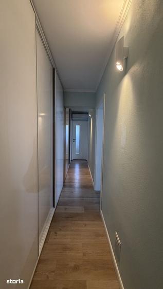 Apartament cu 3 camere în Aradul Nou