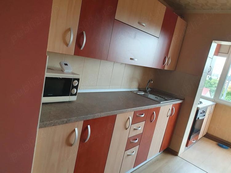 Apartament cu 2 camere decomandat în Tolstoi