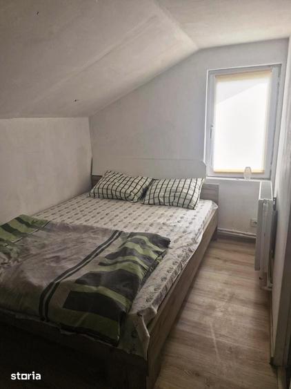 Casă cu 5 camere cu Teren 569 Mp în Central