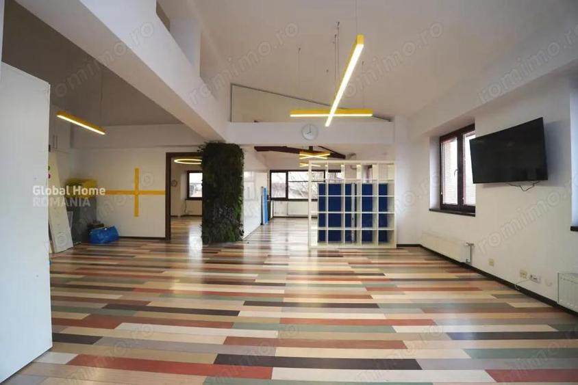 Casă cu 5 camere cu Canalizare în Unirii