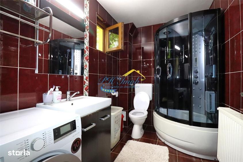 Casă cu 4 camere în Central