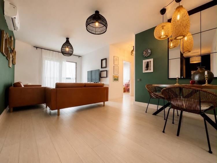 Apartament cu 3 camere decomandat în Doamna Ghica