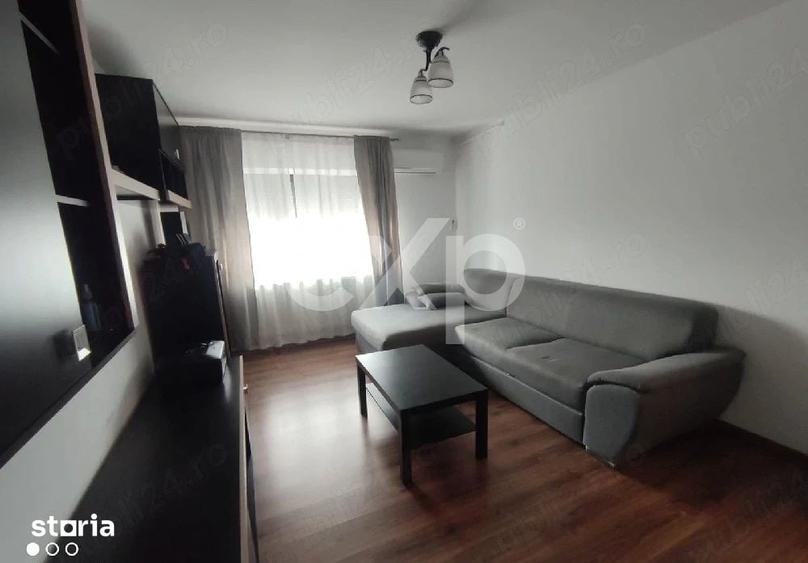 Apartament cu 3 camere decomandat în Găvana