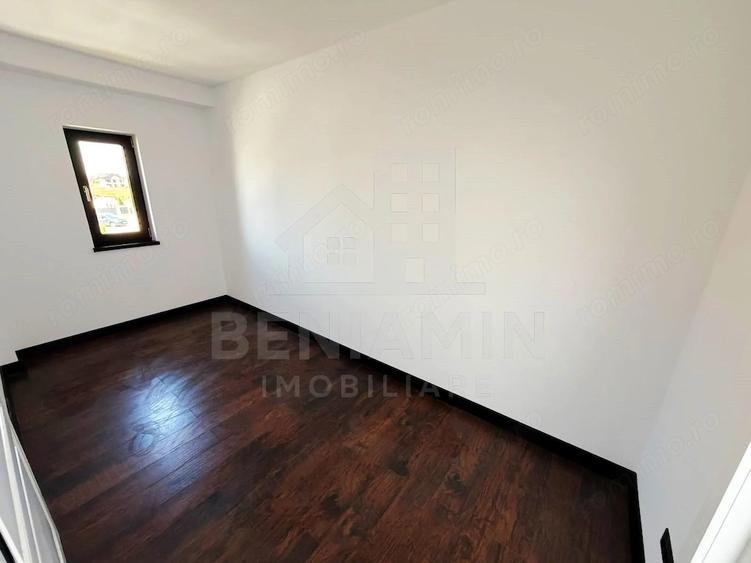 Casă cu Teren 318 Mp în Pielești
