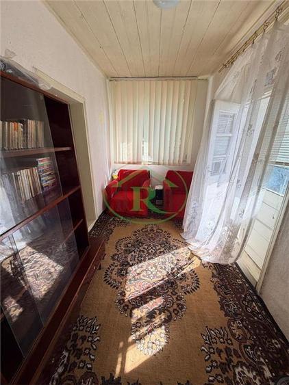 Casă cu 3 camere cu Teren 1641 Mp în Central