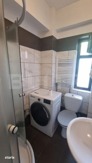 Apartament cu 3 camere în Podu Roș