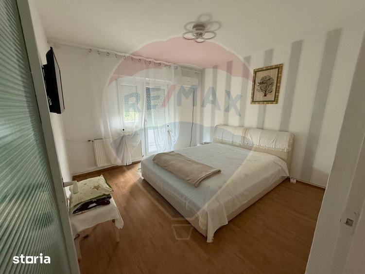 Apartament cu 3 camere în Decebal