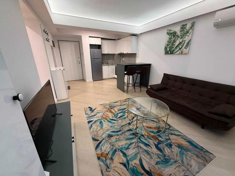 Apartament cu 2 camere, mobilat în Pipera