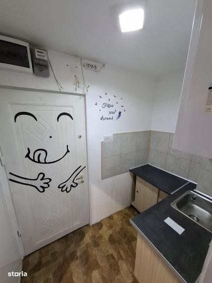 Garsonieră în Far