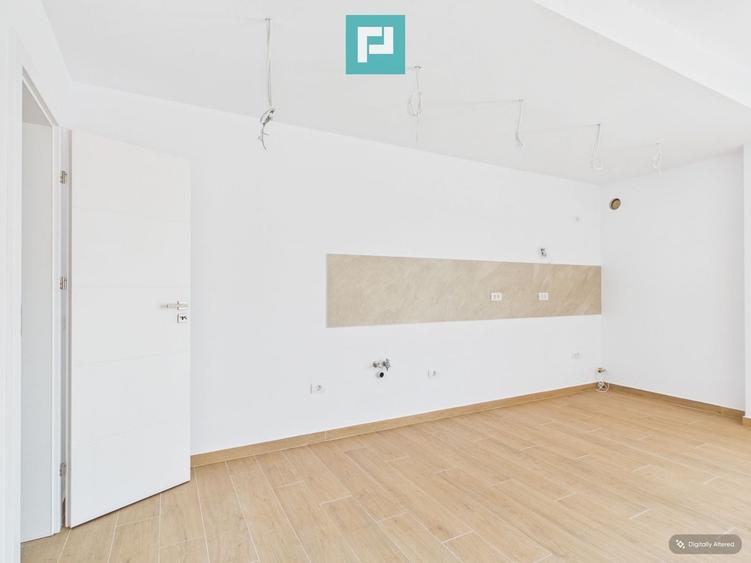 Duplex cu 4 camere cu Canalizare în Covaci