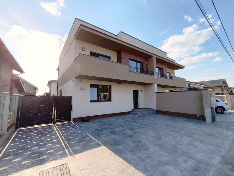 Casă cu 4 camere cu Teren 350 Mp în Central
