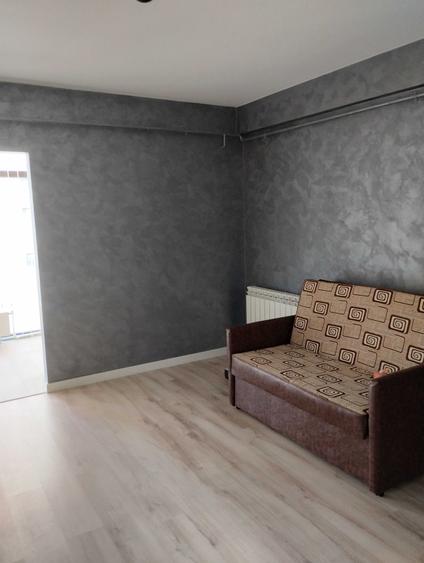 Apartament cu 2 camere semidecomandat în Exterior Vest