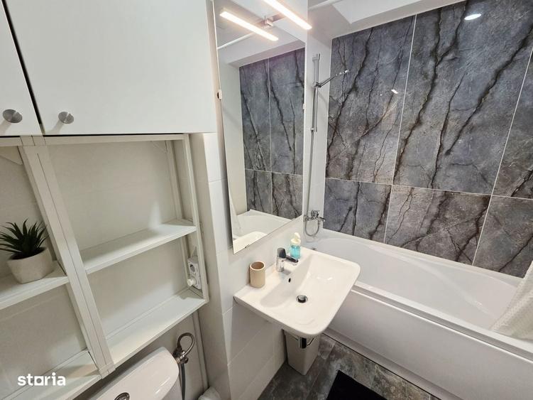 Apartament cu 2 camere, mobilat în Central