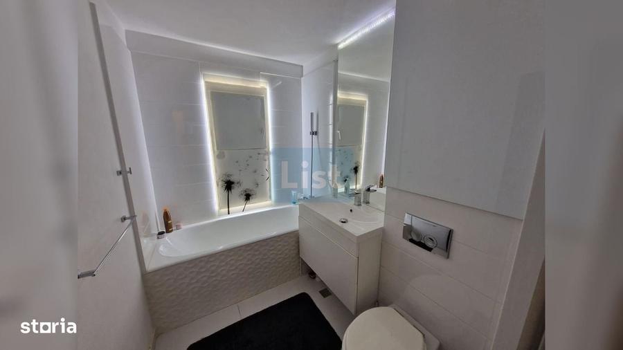 Apartament cu 3 camere decomandat în Zorilor