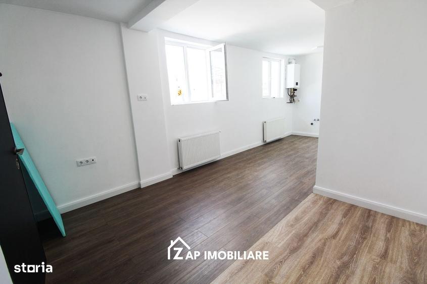 Apartament cu 4 camere decomandat în Central