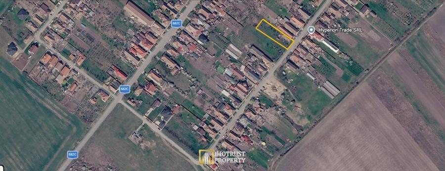 Casă individuală cu 4 camere cu Canalizare în Sânleani