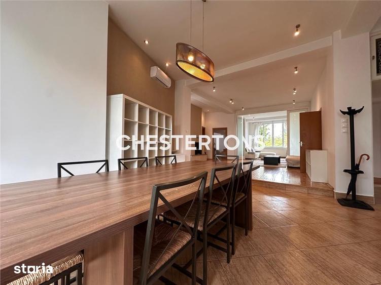 Apartament cu 3 camere decomandat în Primăverii