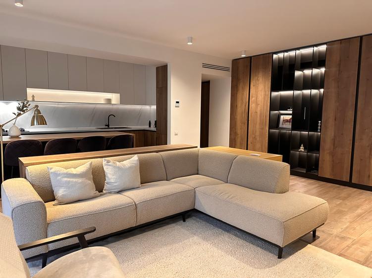 Apartament cu 2 camere decomandat în Iancu Nicolae