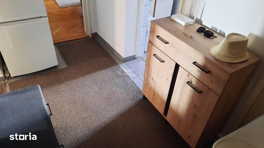 Apartament cu 3 camere decomandat în Terezian