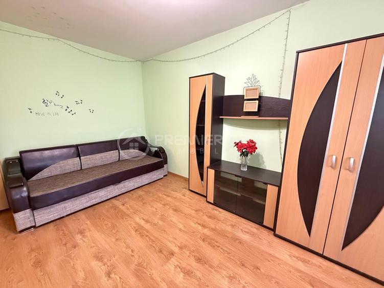 Langa Palas Mall! Apartament 3 camere 60mp decomandat cu centrala, mobilat - 2