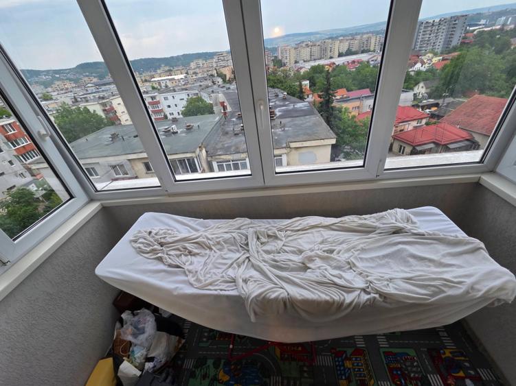 Apartament cu 4 camere decomandat în Mănăștur