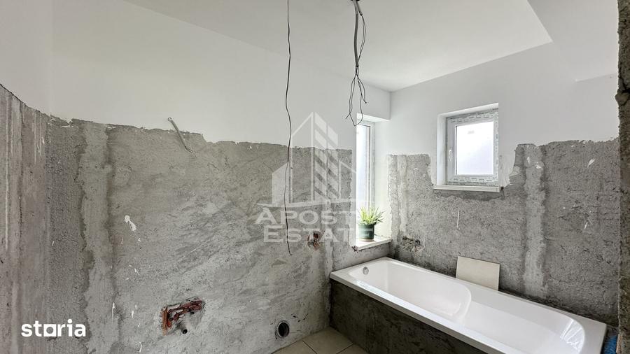 Casa individuala de vanzare cu 5 camere in Dumbravita - 2
