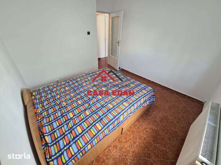 Apartament cu 2 camere decomandat în Piața Centrală