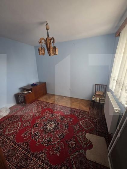 Apartament cu 3 camere decomandat în Simeria