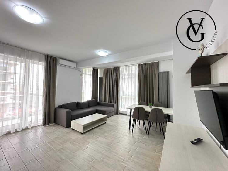 Apartament cu 3 camere semidecomandat, mobilat în Mamaia-Sat