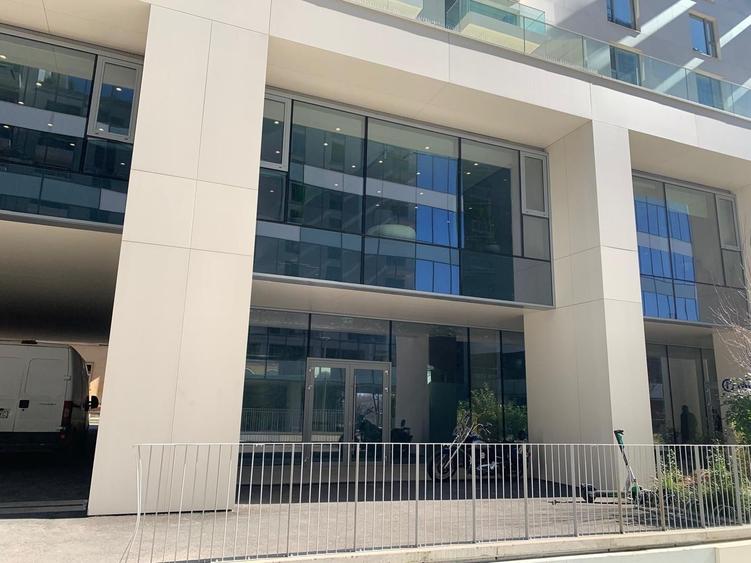 Spatiu Comercial cu Vitrina mare 181 mp I locatie premium I - 1