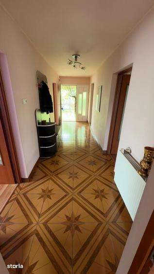 Casă cu 3 camere cu Teren 2200 Mp în Micula