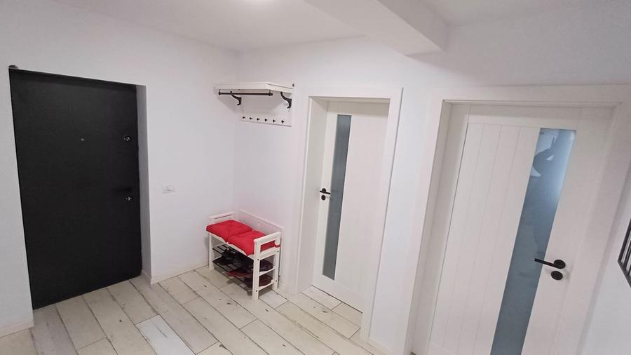 Casă cu 3 camere cu Canalizare în Comana