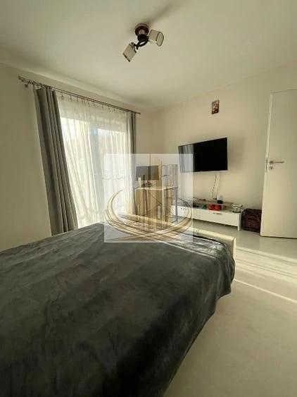 Apartament cu 2 camere semidecomandat în Girocului