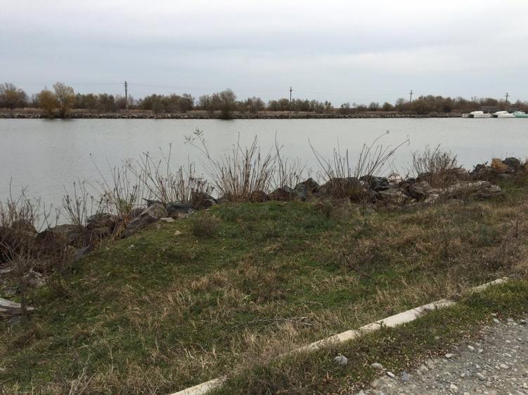 Teren intravilan de 2250 mp, în Central