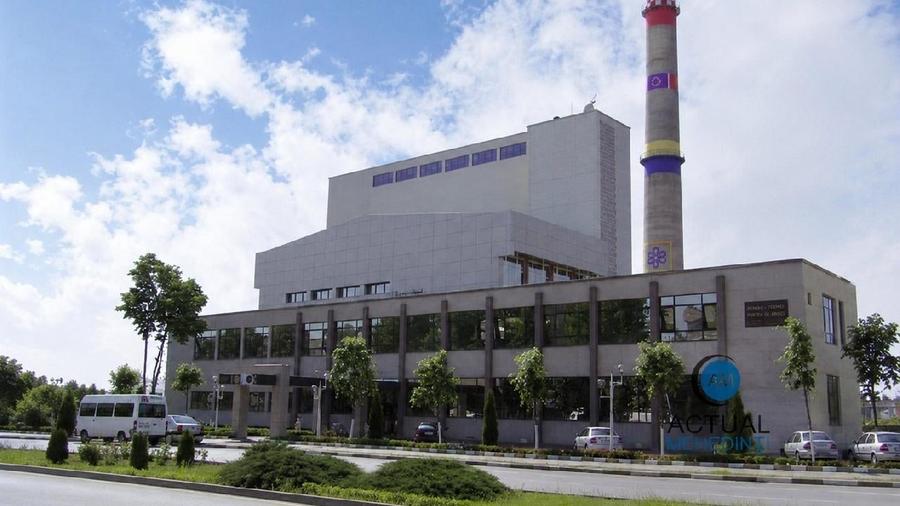 Spațiu industrial, în Halânga