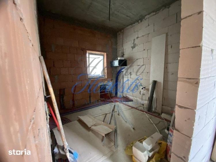 Spațiu comercial, de 700 mp, în Gilău