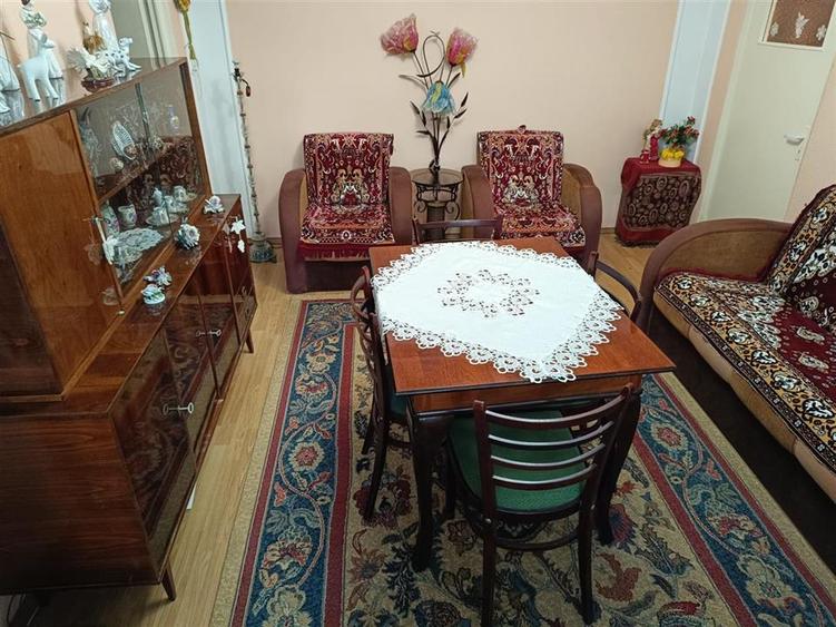 Apartament cu 3 camere semidecomandat în Zimbru