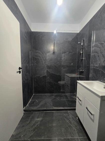 Apartament cu 2 camere decomandat în Dobroești