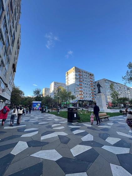 Apartament cu 3 camere decomandat în Alexandru cel Bun